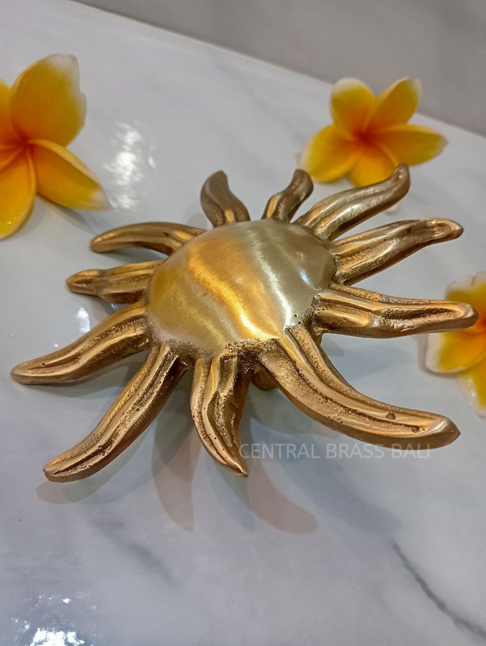 4x 13 cm SUN shaped brass handles for cabinets, Sun shaped Cabinet pull, Unique cabinet handles, Kitchen Cabinet Handle, drawer pull handle