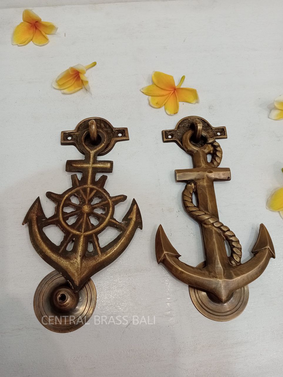 Nautical Home Door Decor
Anchor Front Door Accessory
Vintage Brass Anchor Knocker
Anchor Shape Door Knocker Decor
Anchor Door Knocker Antique Finish
Rustic Anchor Door Decoration
Nautical Anchor Brass Knocker
Classic Anchor Shaped Knocker
Maritime Door Knocker Decor
Handcrafted Anchor Door Accessory