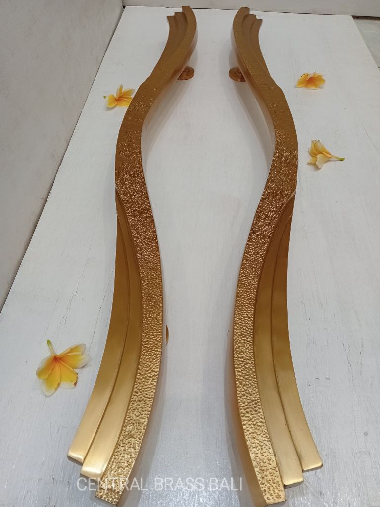 100 cm Gold Doff wavy Handle