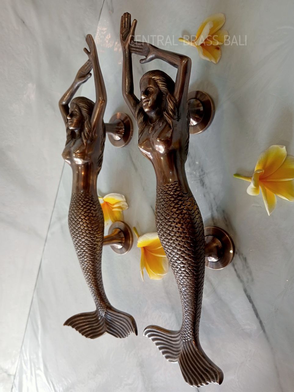 Vintage Beautiful Mermaid Handle