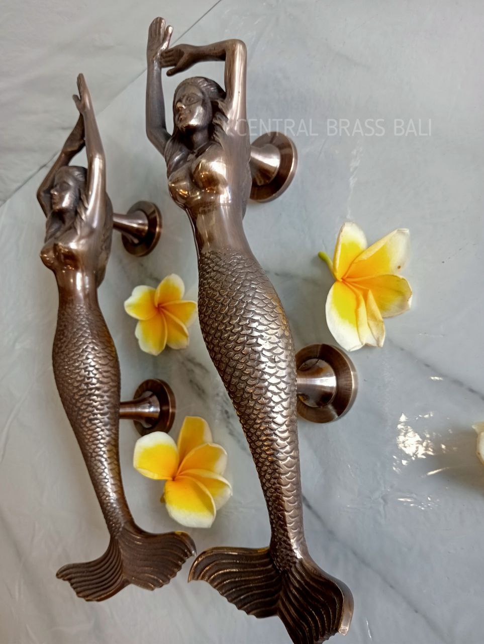 Vintage Beautiful Mermaid Handle