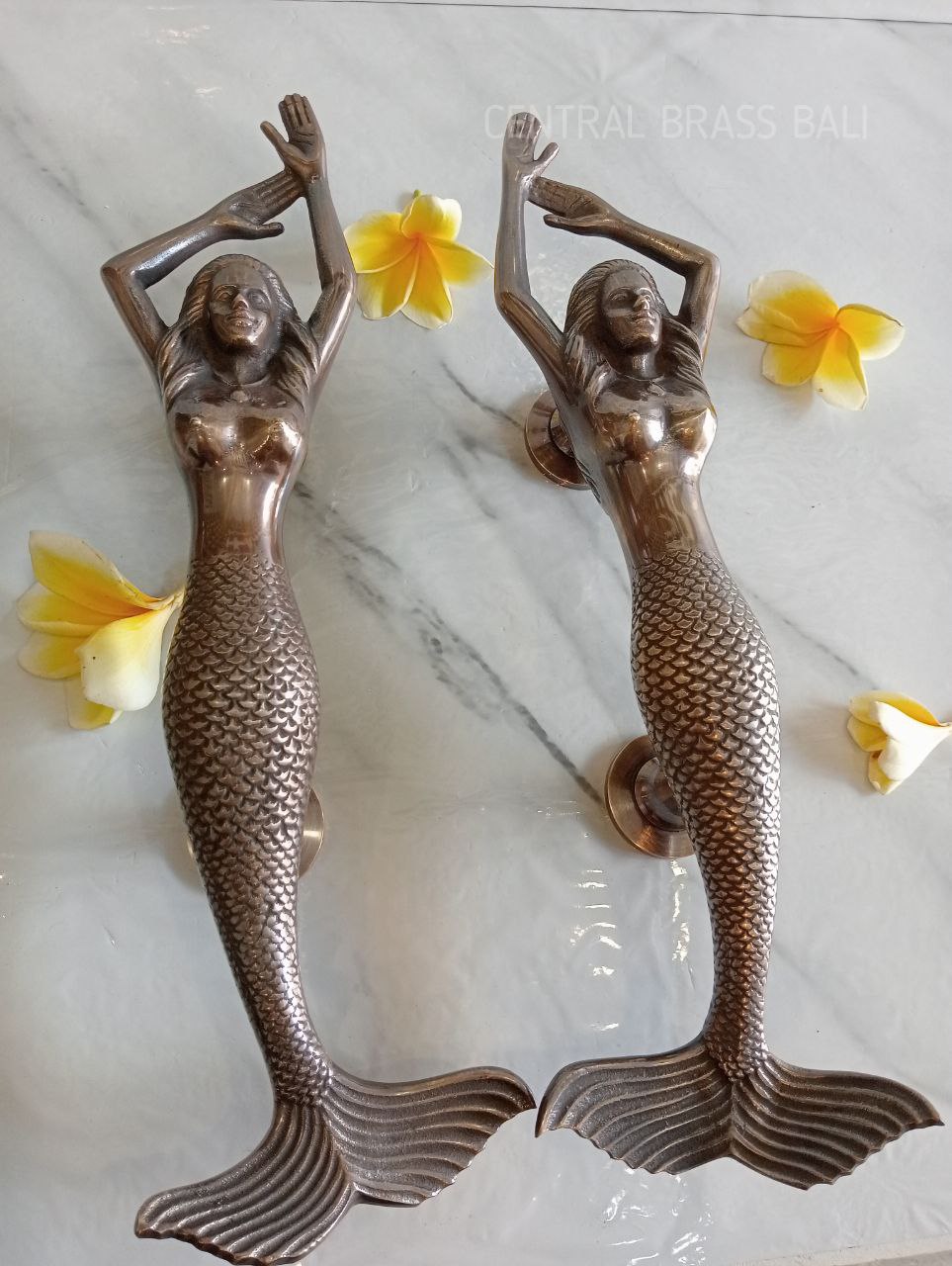 Vintage Beautiful Mermaid Handle