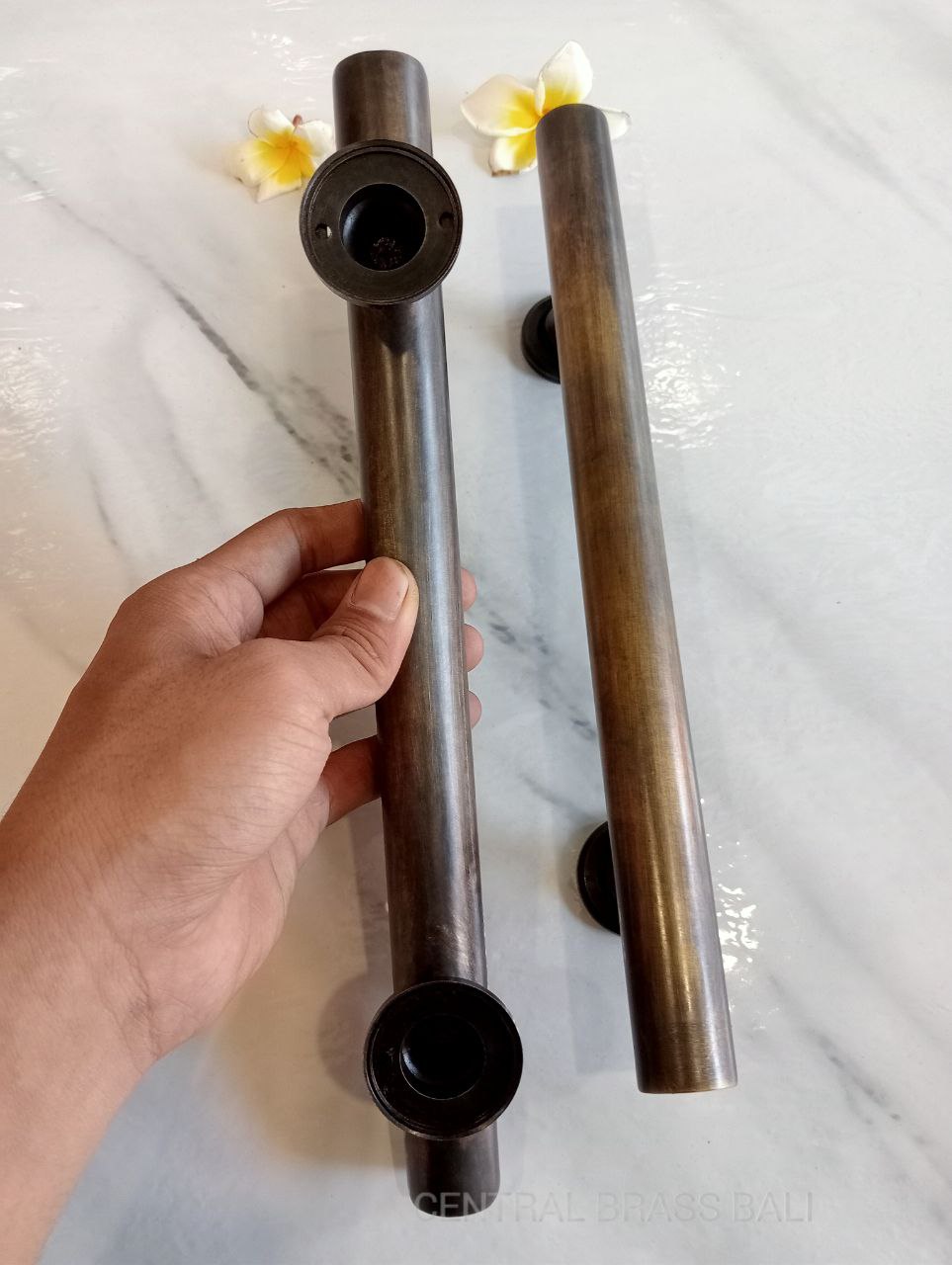 Plain 30cm door handle