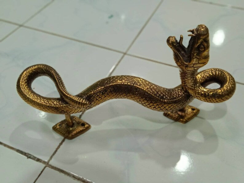 Main Entry door Handle, Snake Handles, Rattlesnake Sculpture Handle, Entrance Door Handle, Unique Snake Pulls, Striking Snake Door opener